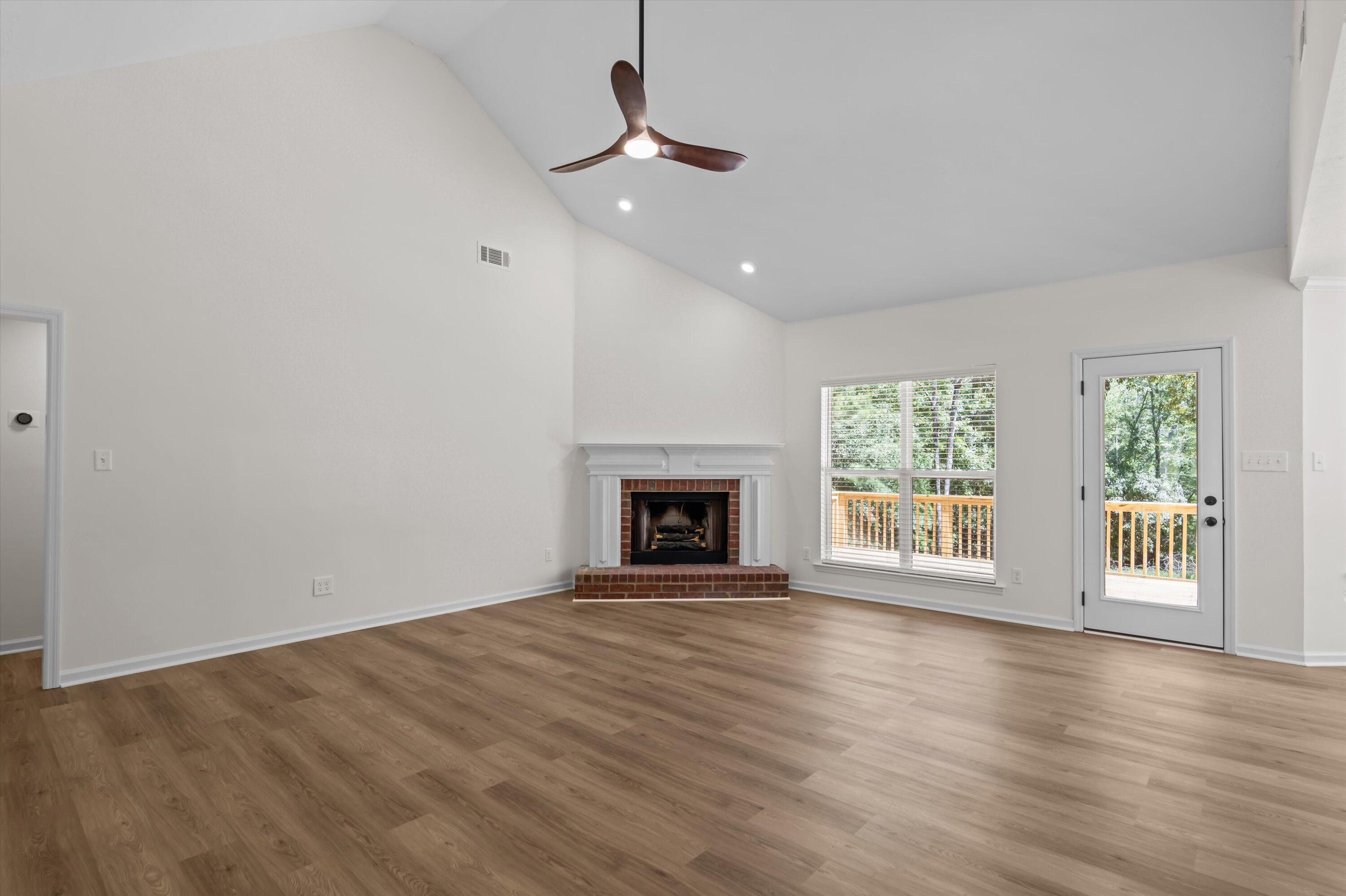 2237 Morris Callaway Road Appling, GA 30802 - Photo 6 of 28 Great room