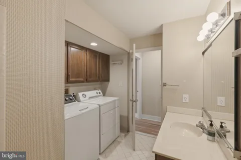 $370,000 | 720 Society Hill Boulevard, Cherry Hill, NJ 08003
