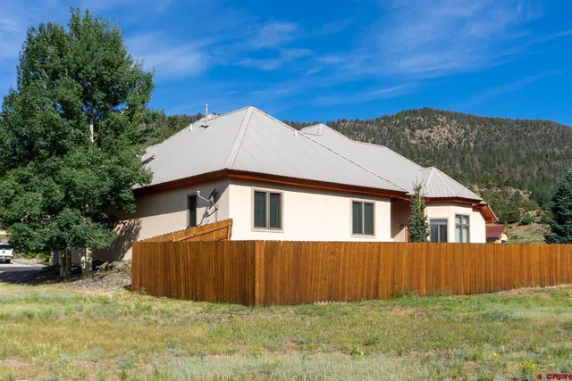 $890,000 | 88 Fairway Drive, South Fork, CO 81154