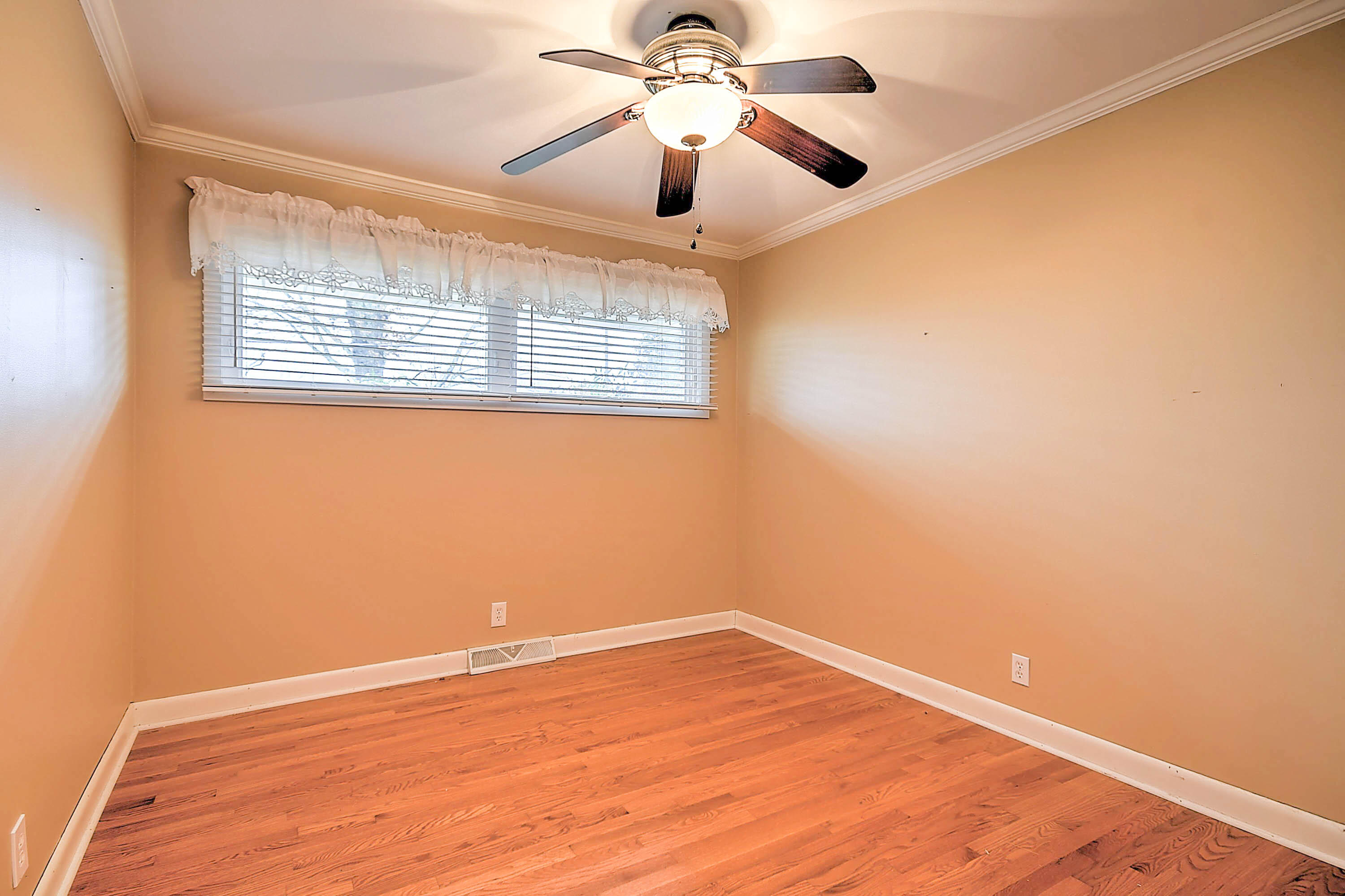400 High Ridge Road Kingsport, TN 37660 - Photo 29 of 51 High Ridge-32