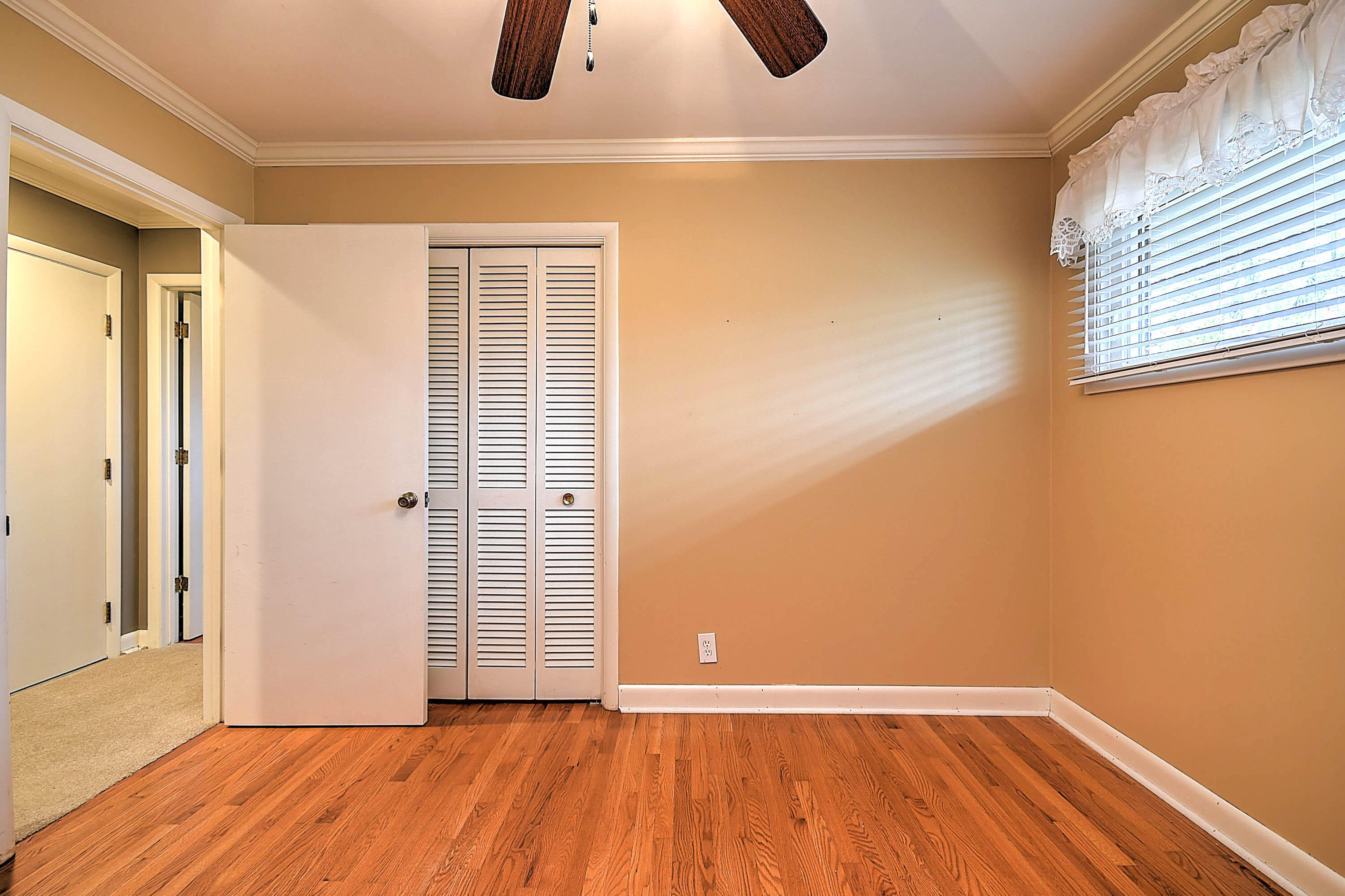 400 High Ridge Road Kingsport, TN 37660 - Photo 30 of 51 High Ridge-33