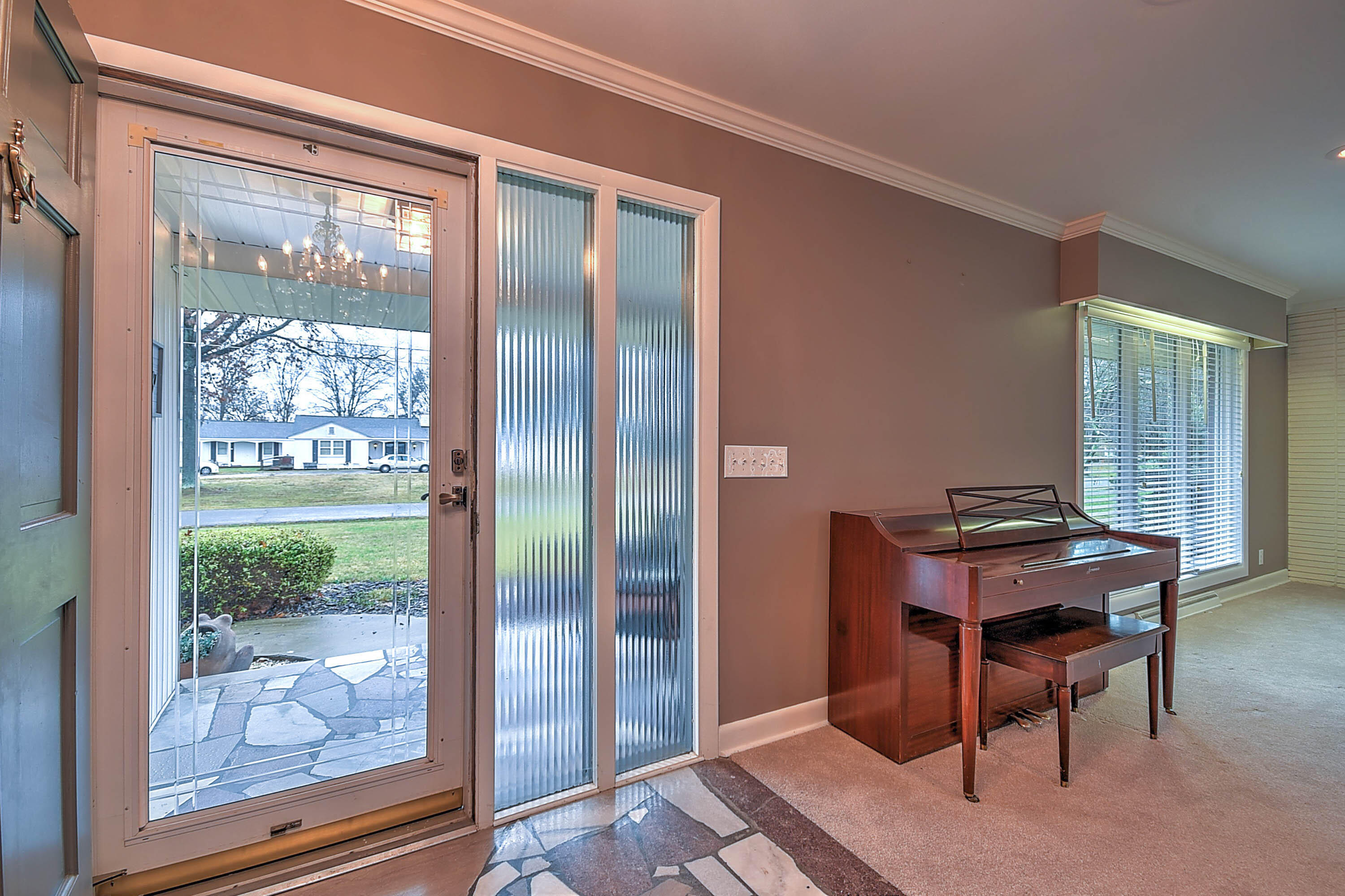 400 High Ridge Road Kingsport, TN 37660 - Photo 5 of 51 High Ridge-13