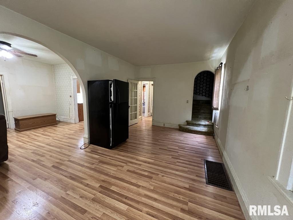 102 West North 1st Street Table Grove, IL 61482 - Photo 9 of 22