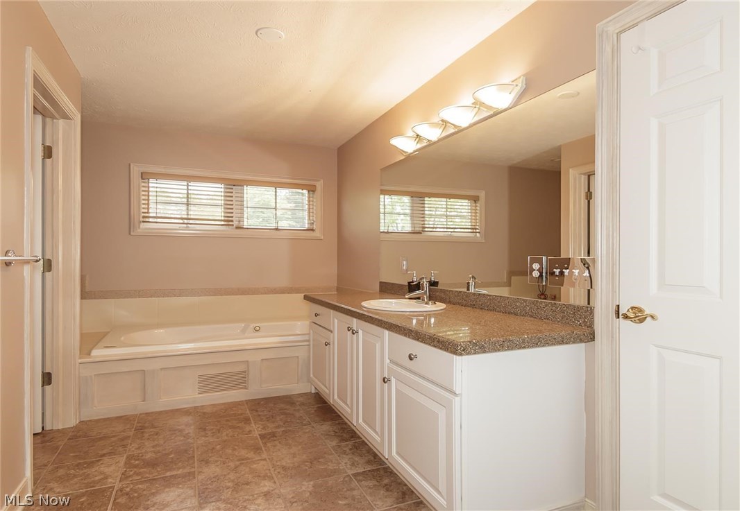 7630 Morley Road Mentor, OH 44060 - Photo 16 of 33 Gallery Image 16