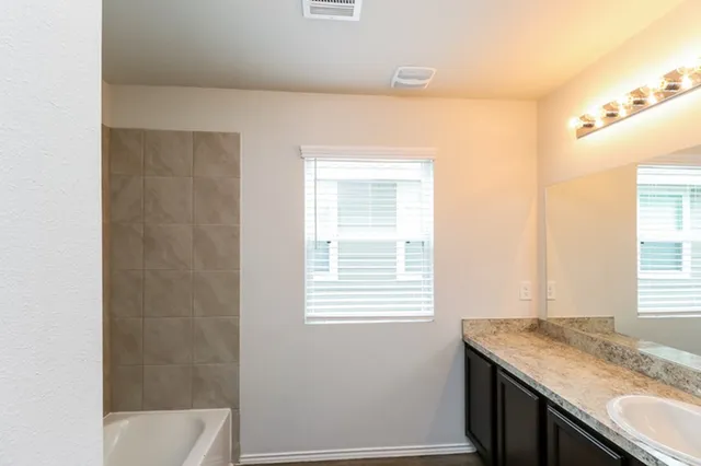 $2,100 | 2772 Madison Court, Willis, TX 77378