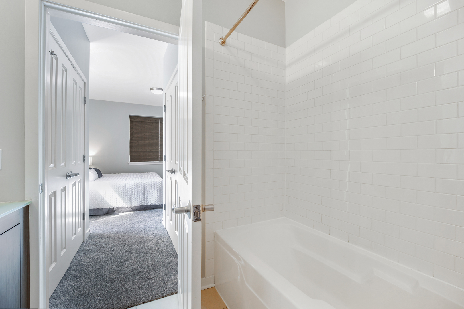 1136 West 13th Street, Unit 301 Chicago, IL 60608 - Photo 12 of 21