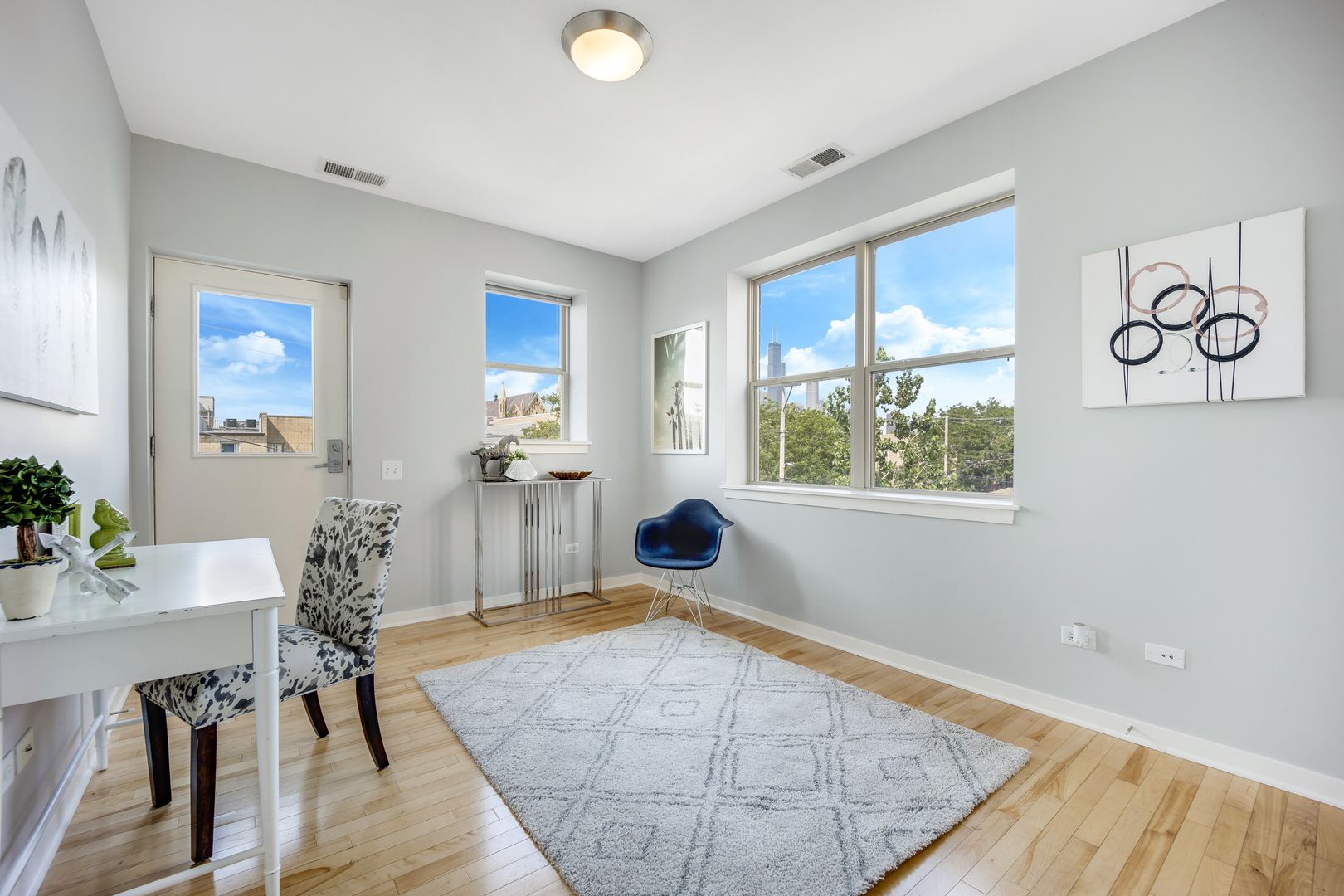 1136 West 13th Street, Unit 301 Chicago, IL 60608 - Photo 13 of 21