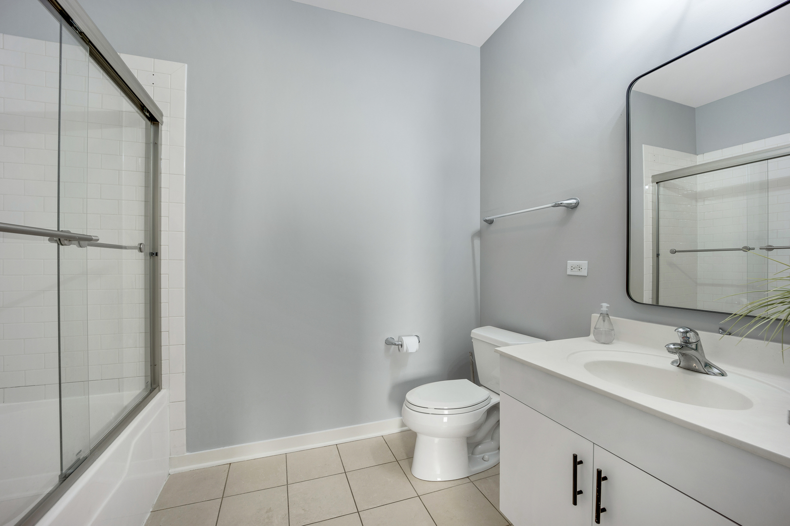 1136 West 13th Street, Unit 301 Chicago, IL 60608 - Photo 16 of 21
