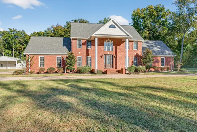 $649,000 | 2614 Rice Humphrey Road, Puryear, TN 38251