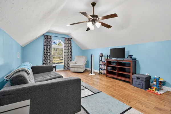 $577,500 | 2614 Rice Humphrey Road, Puryear, TN 38251