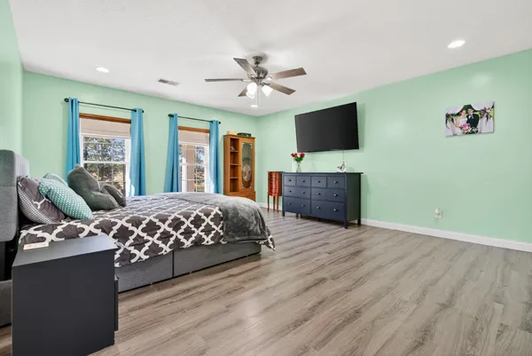 $577,500 | 2614 Rice Humphrey Road, Puryear, TN 38251