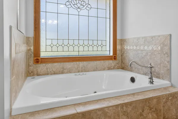 $577,500 | 2614 Rice Humphrey Road, Puryear, TN 38251