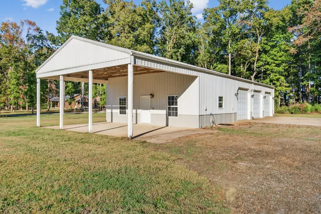 $649,000 | 2614 Rice Humphrey Road, Puryear, TN 38251