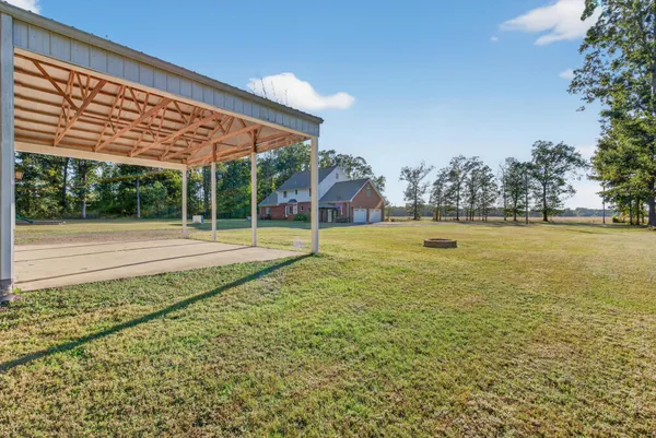 $577,500 | 2614 Rice Humphrey Road, Puryear, TN 38251