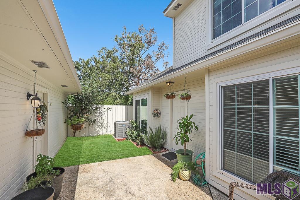 12417 Coursey Boulevard Baton Rouge, LA 70816 - Photo 20 of 22