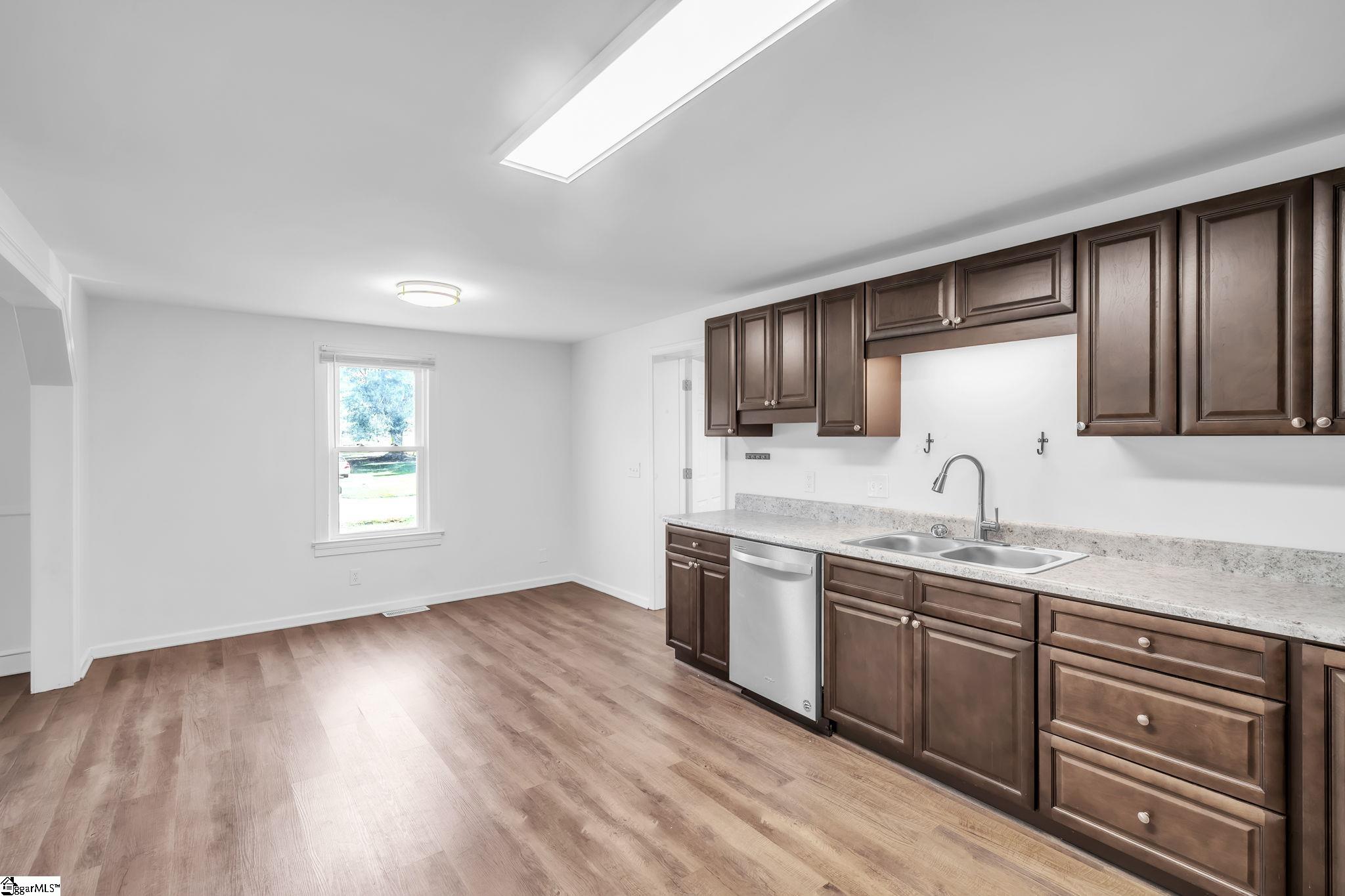 400 Fowler Road Simpsonville, SC 29681 - Photo 13 of 25