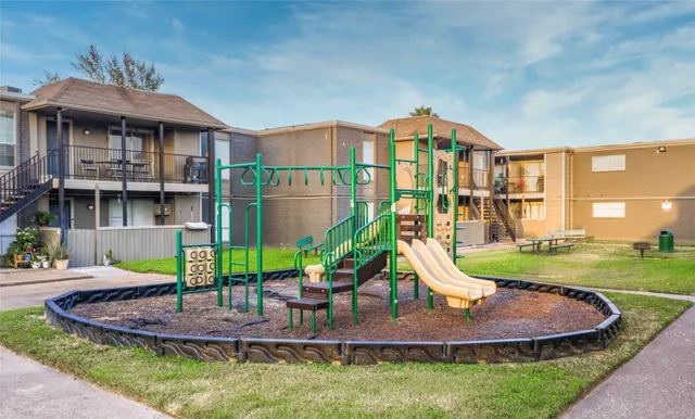 $999 | 1370 Afton Street, Unit 322, Houston, TX 77055