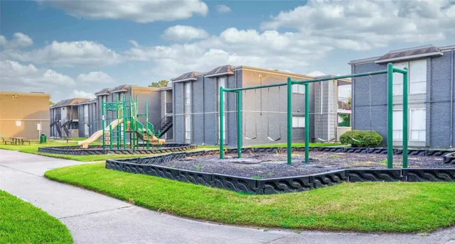 $999 | 1370 Afton Street, Unit 322, Houston, TX 77055