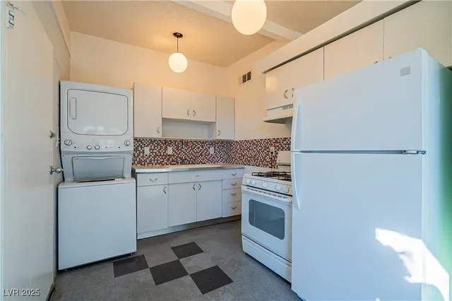 $1,493 | 1306 East Phillips Avenue, Unit 1306, Las Vegas, NV 89104