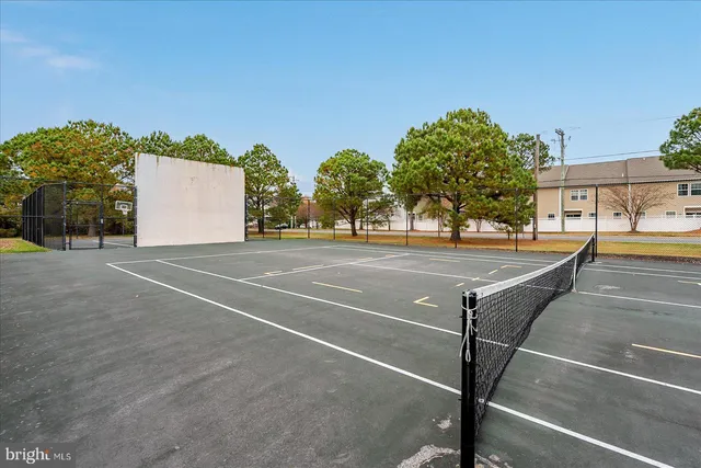 $375,000 | 9729 Village Lane, Unit 5, Ocean City, MD 21842