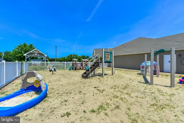 $375,000 | 9729 Village Lane, Unit 5, Ocean City, MD 21842