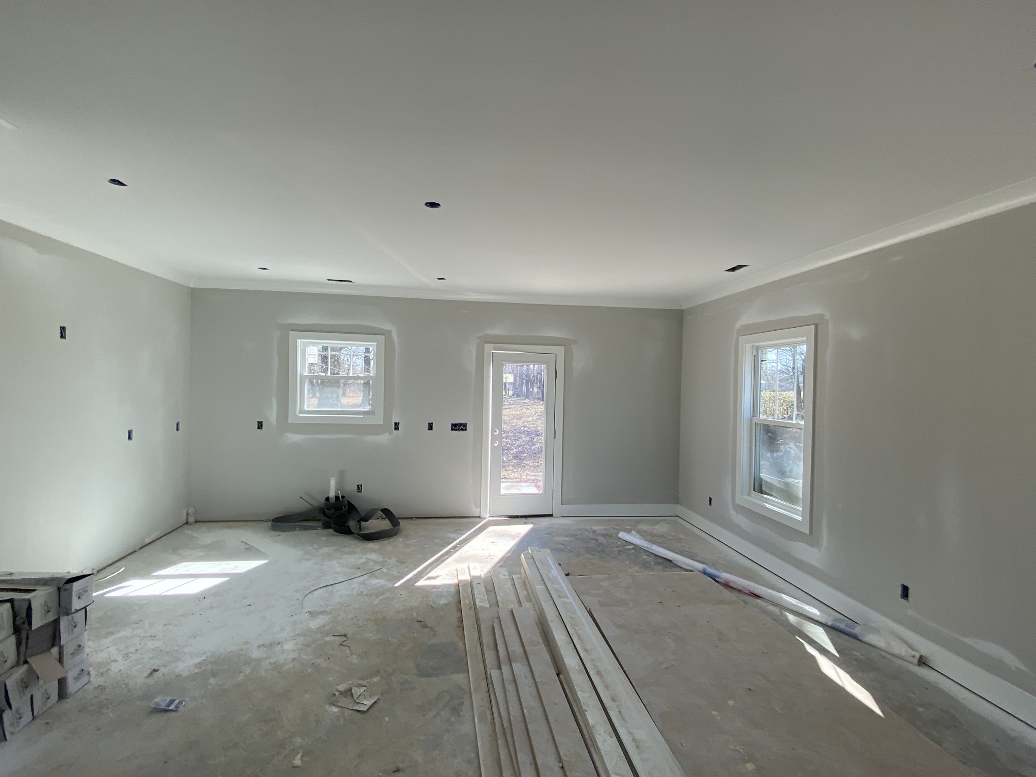 5249 Hugh Woodard Road Springfield, TN 37172 - Photo 2 of 11 a view of an empty room with a window