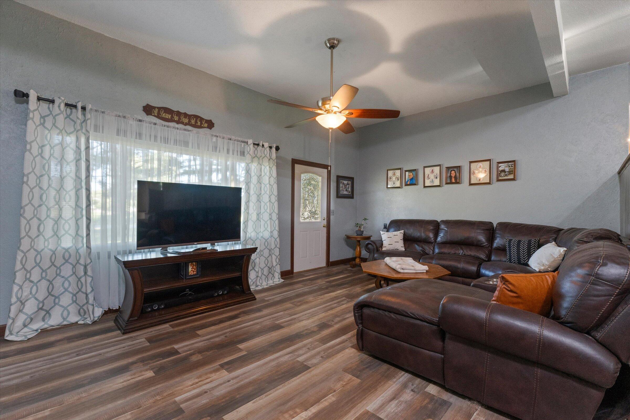 70600 Conrad Road Niles, MI 49120 - Photo 12 of 37 06-DSC05789