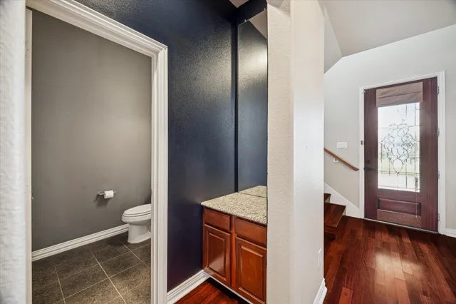 a bathroom with a toilet