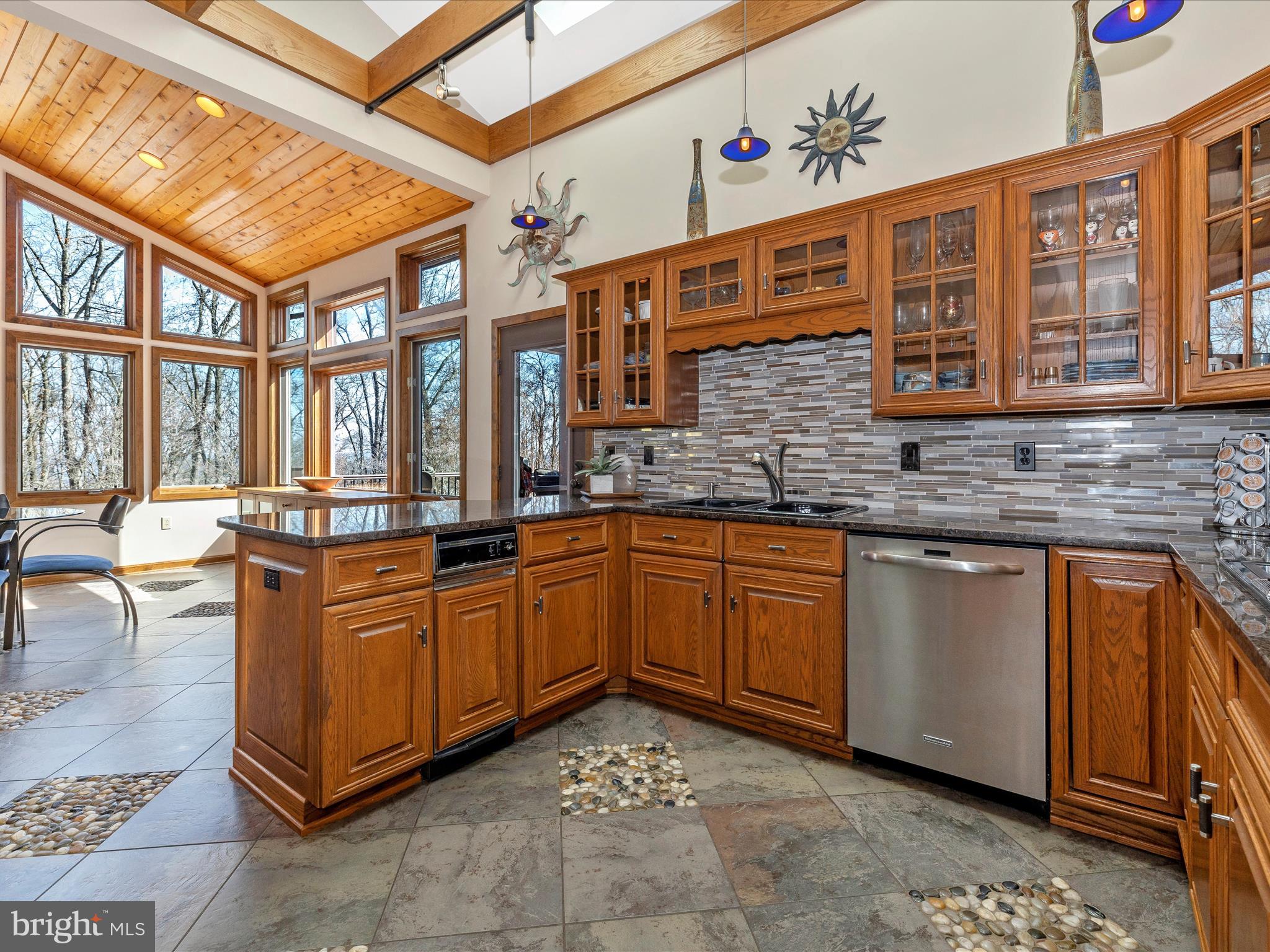 3948 Mar Lu Ridge Road Jefferson, MD 21755 - Photo 35 of 116 Kitchen