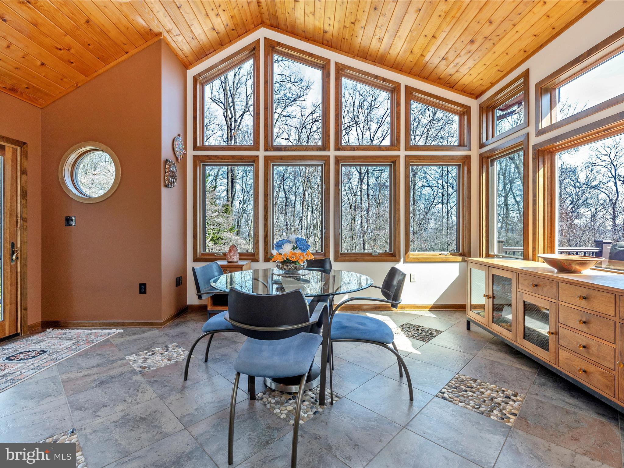 3948 Mar Lu Ridge Road Jefferson, MD 21755 - Photo 42 of 116 Breakfast Area