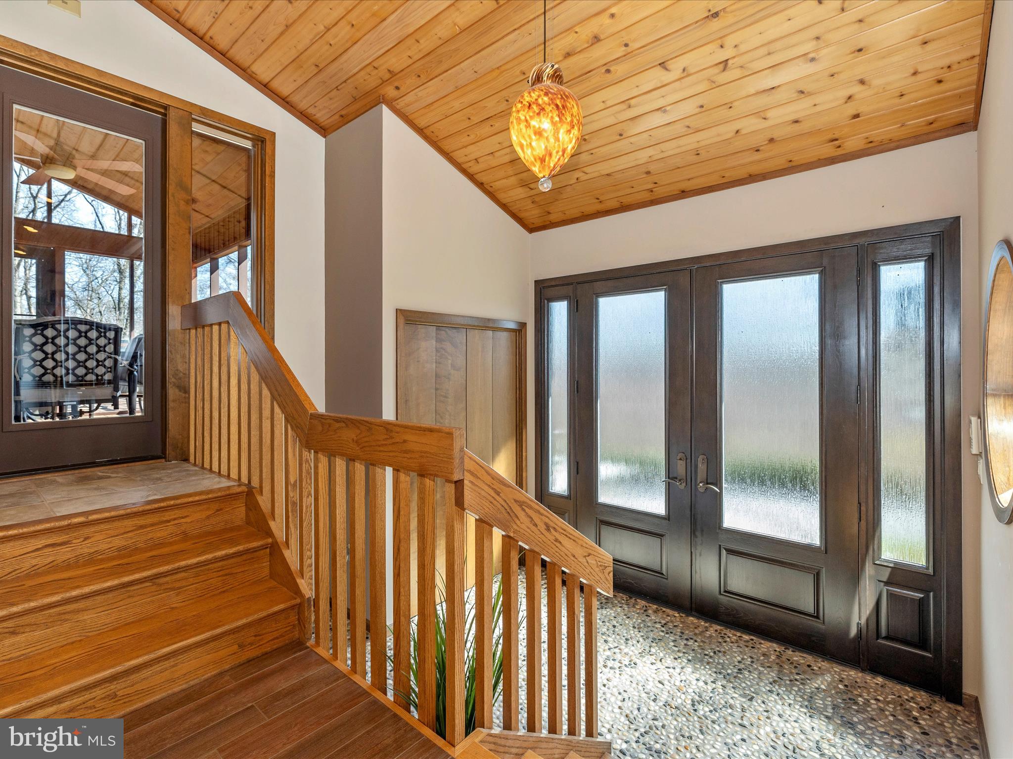 3948 Mar Lu Ridge Road Jefferson, MD 21755 - Photo 8 of 116 Foyer