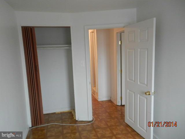 2829 Hollins Ferry Road Baltimore, MD 21230 - Photo 10 of 17 Bedroom