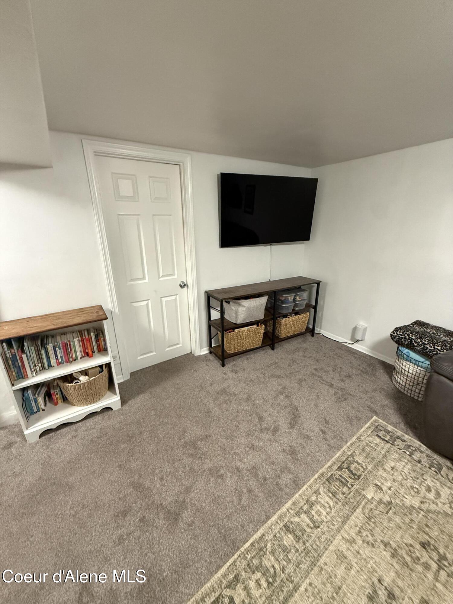 514 Riverside Avenue West Kellogg, ID 83837 - Photo 26 of 31 IMG_4015