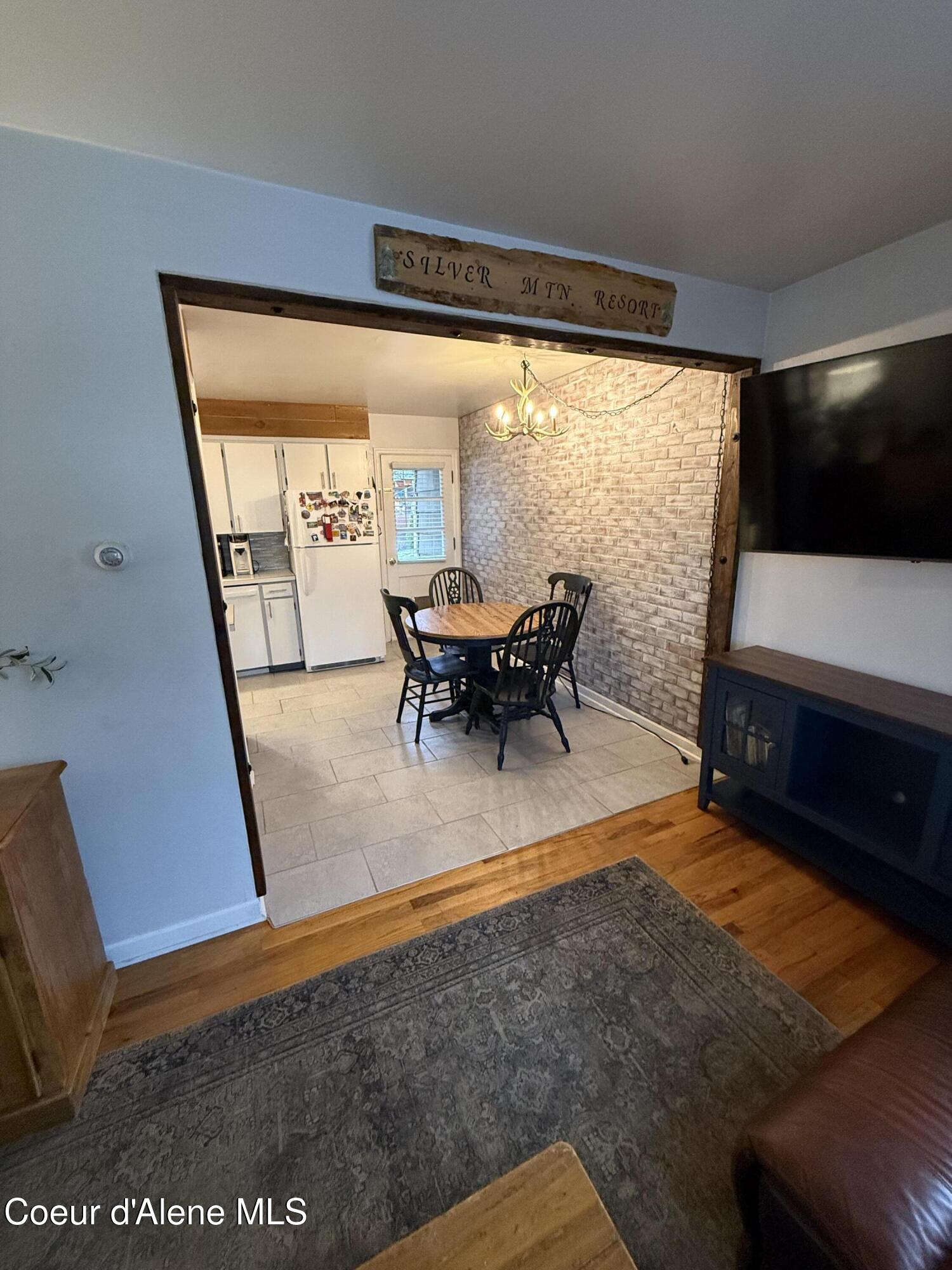 514 Riverside Avenue West Kellogg, ID 83837 - Photo 10 of 31 IMG_4007