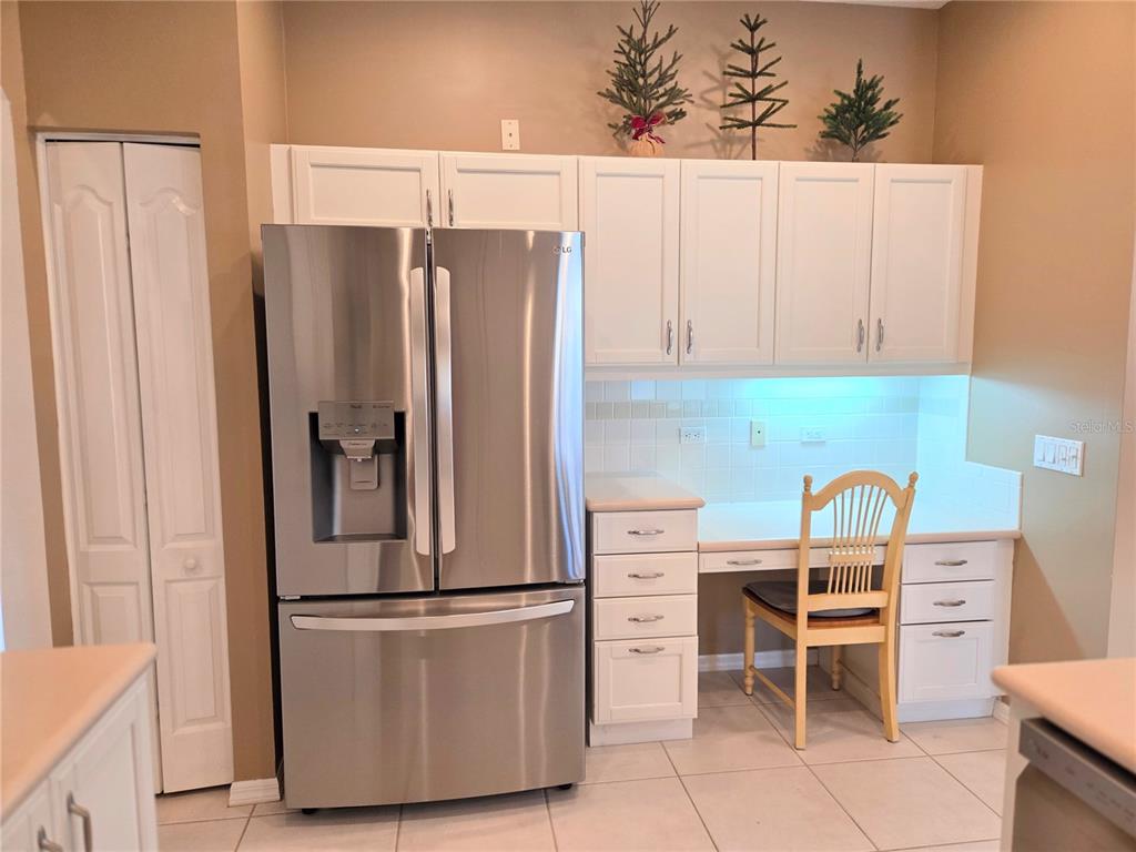 9222 Bonnington Drive Trinity, FL 34655 - Photo 11 of 37