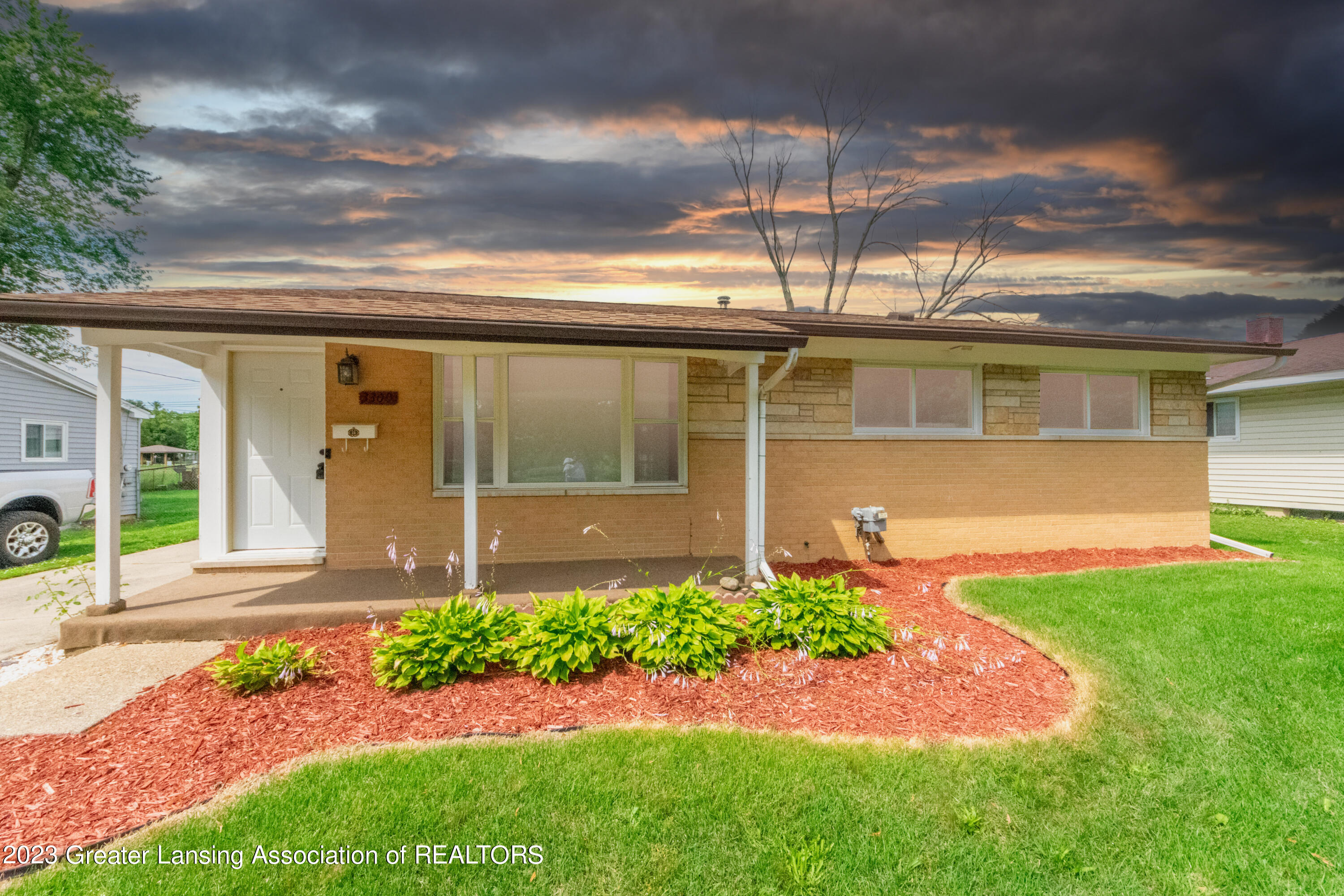 3300 Risdale Avenue Lansing, MI 48911 - Photo 1 of 38 Risdale-23