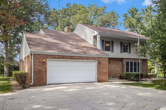 $429,000 | 56039 Rio Lindo Drive, Elkhart, IN 46514
