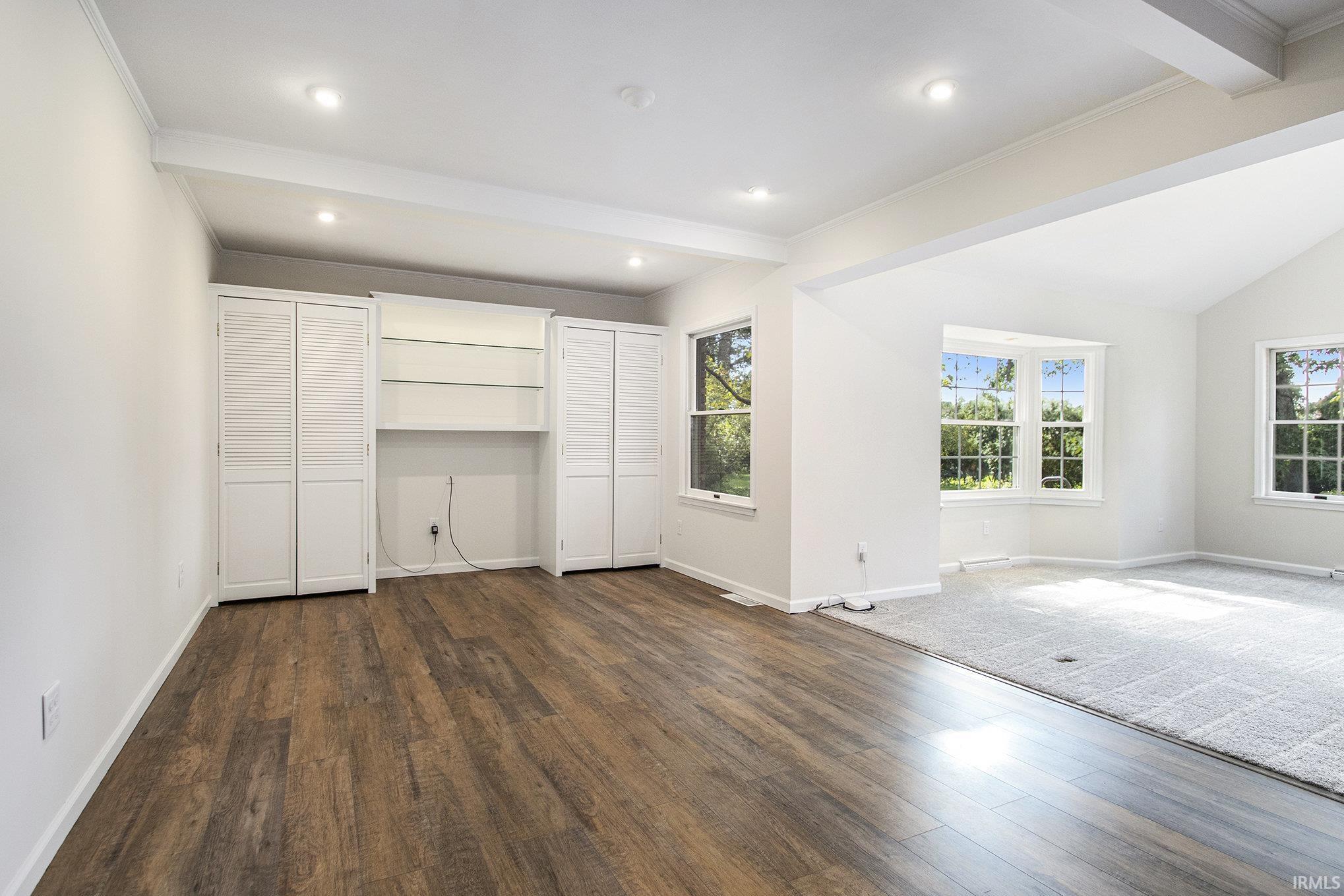 56039 Rio Lindo Drive Elkhart, IN 46514 - Photo 15 of 36