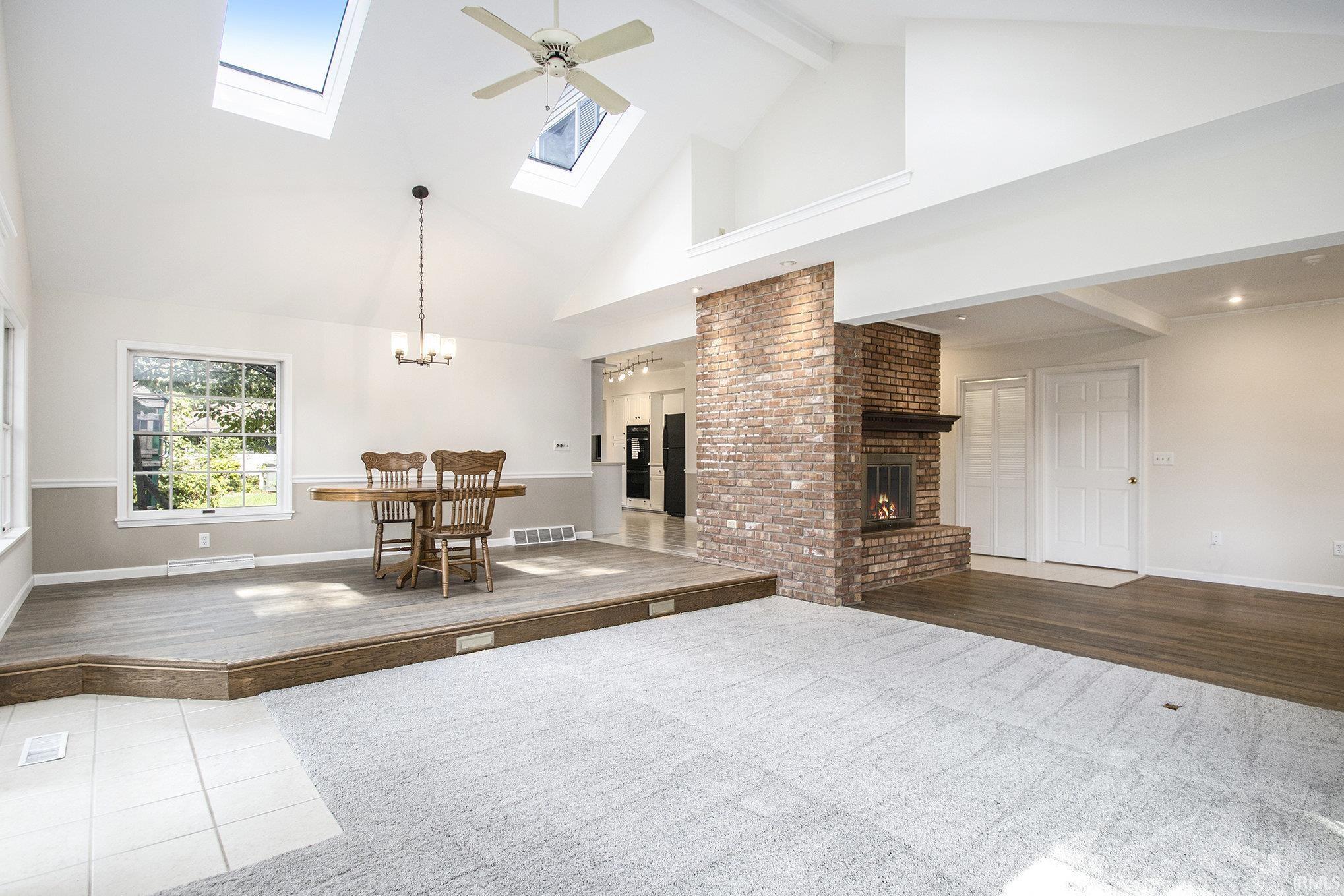 56039 Rio Lindo Drive Elkhart, IN 46514 - Photo 16 of 36