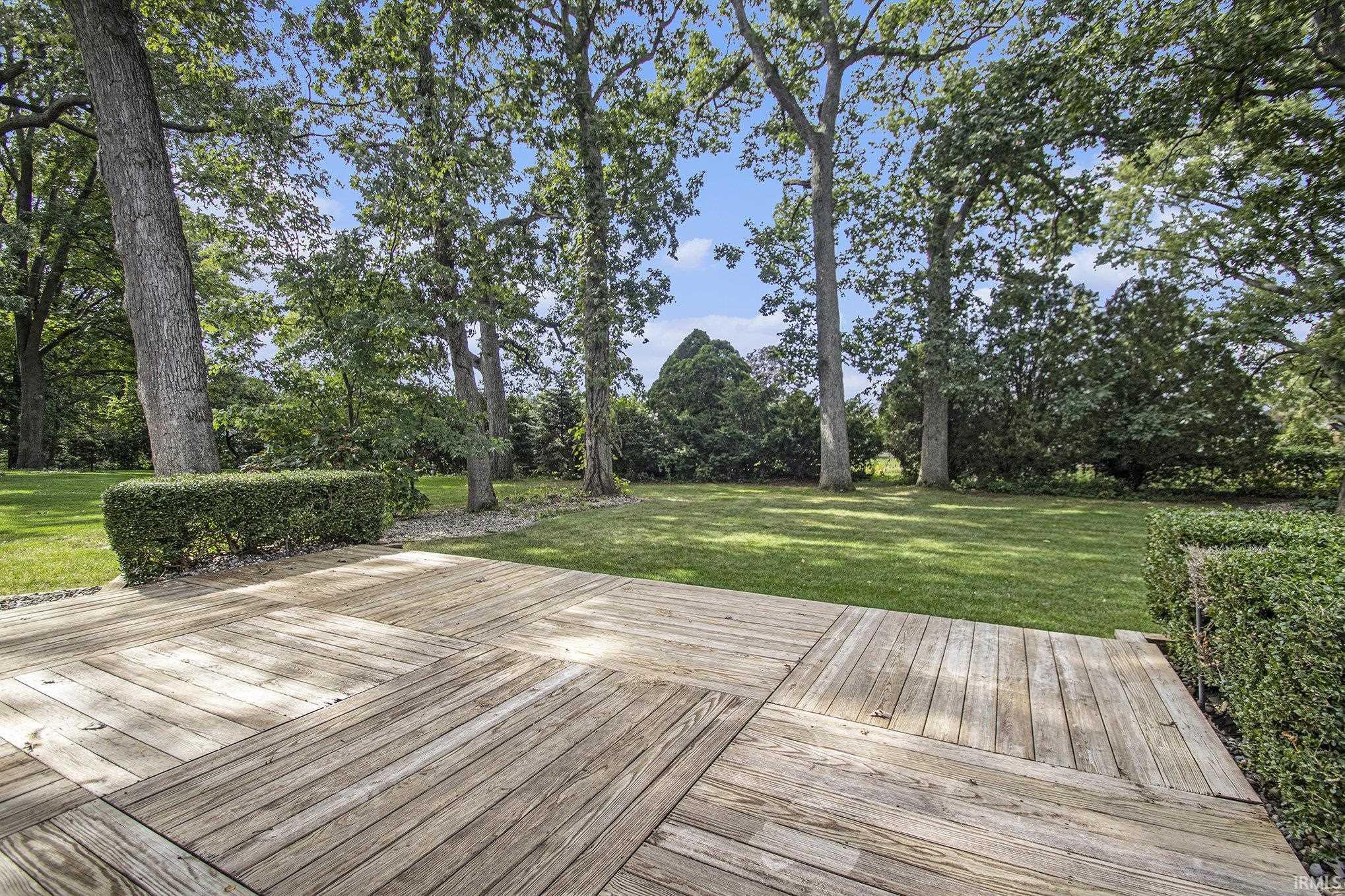 56039 Rio Lindo Drive Elkhart, IN 46514 - Photo 30 of 36