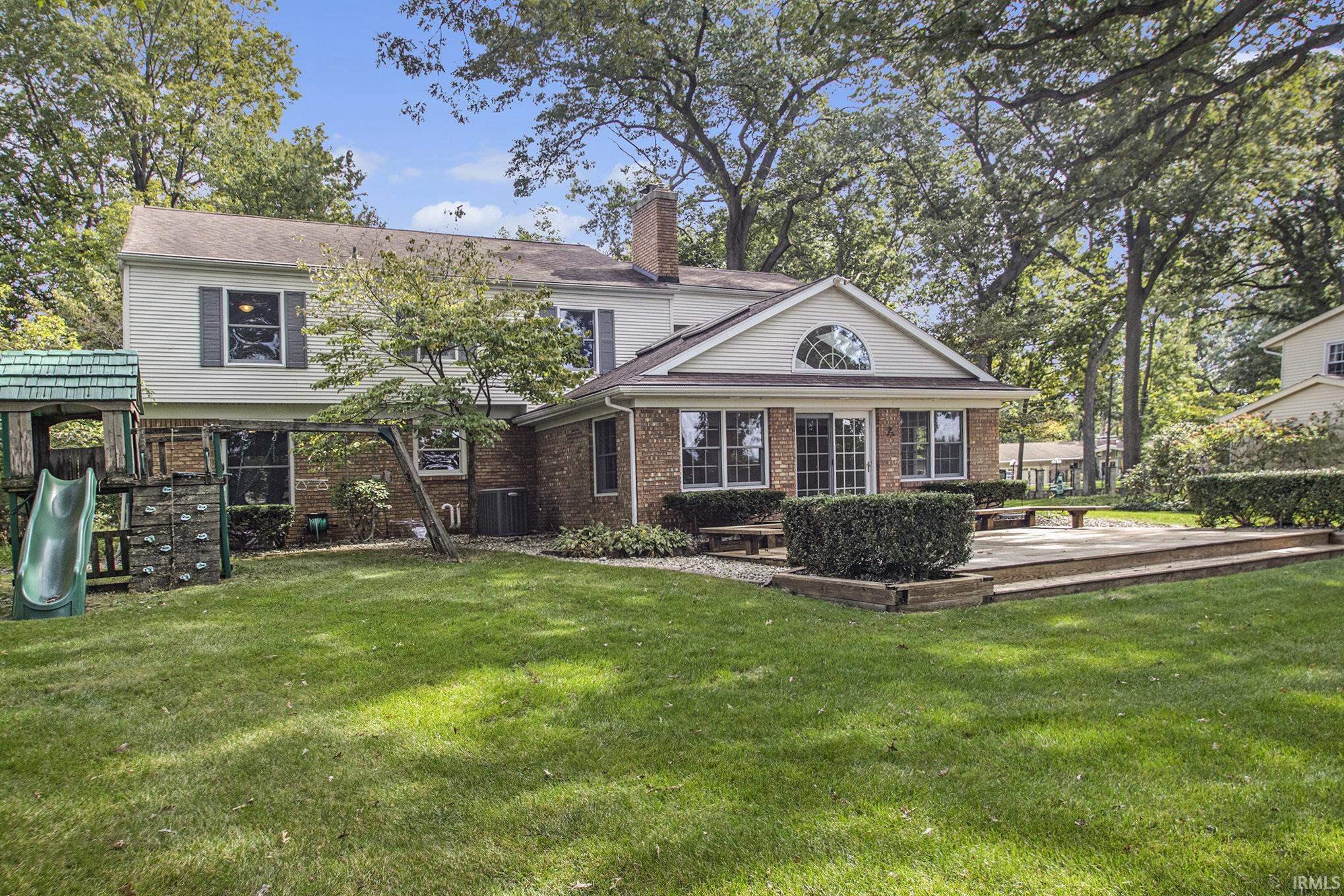 56039 Rio Lindo Drive Elkhart, IN 46514 - Photo 32 of 36