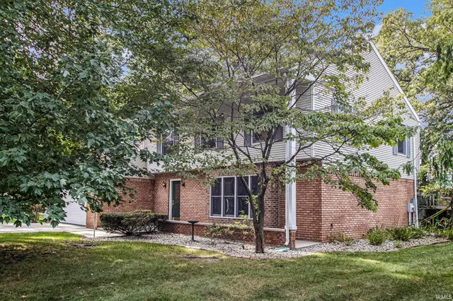 $429,000 | 56039 Rio Lindo Drive, Elkhart, IN 46514