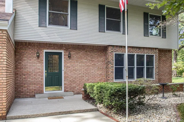 $429,000 | 56039 Rio Lindo Drive, Elkhart, IN 46514