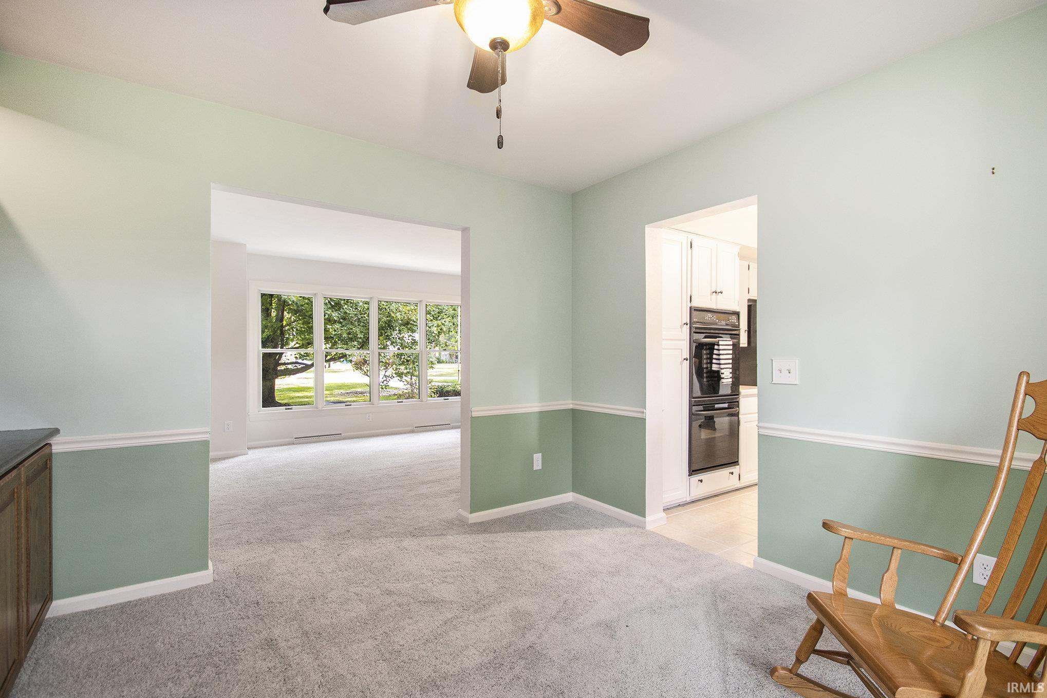 56039 Rio Lindo Drive Elkhart, IN 46514 - Photo 8 of 36