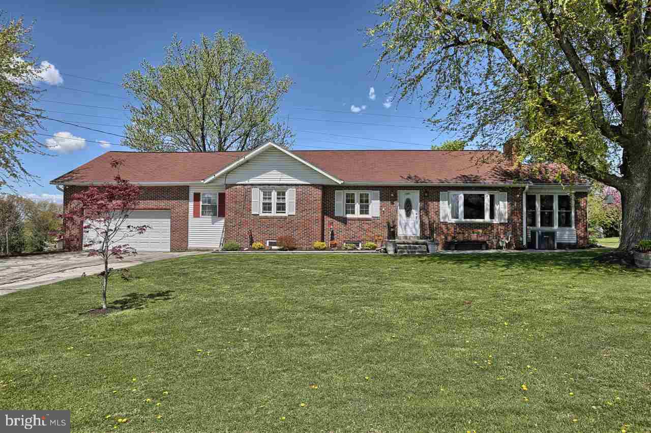 1601 Druck Valley Road York, PA 17406 - Photo 1 of 28 Gallery Image 1