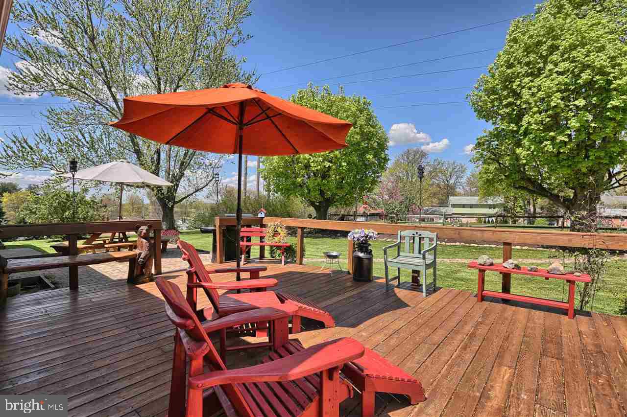 1601 Druck Valley Road York, PA 17406 - Photo 3 of 28 Gallery Image 3