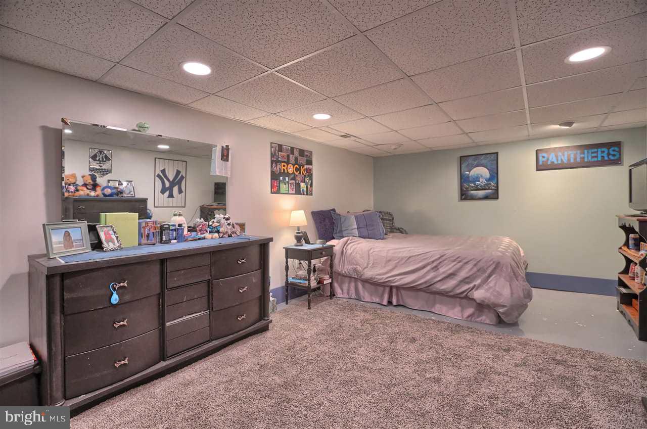 1601 Druck Valley Road York, PA 17406 - Photo 24 of 28 Gallery Image 24