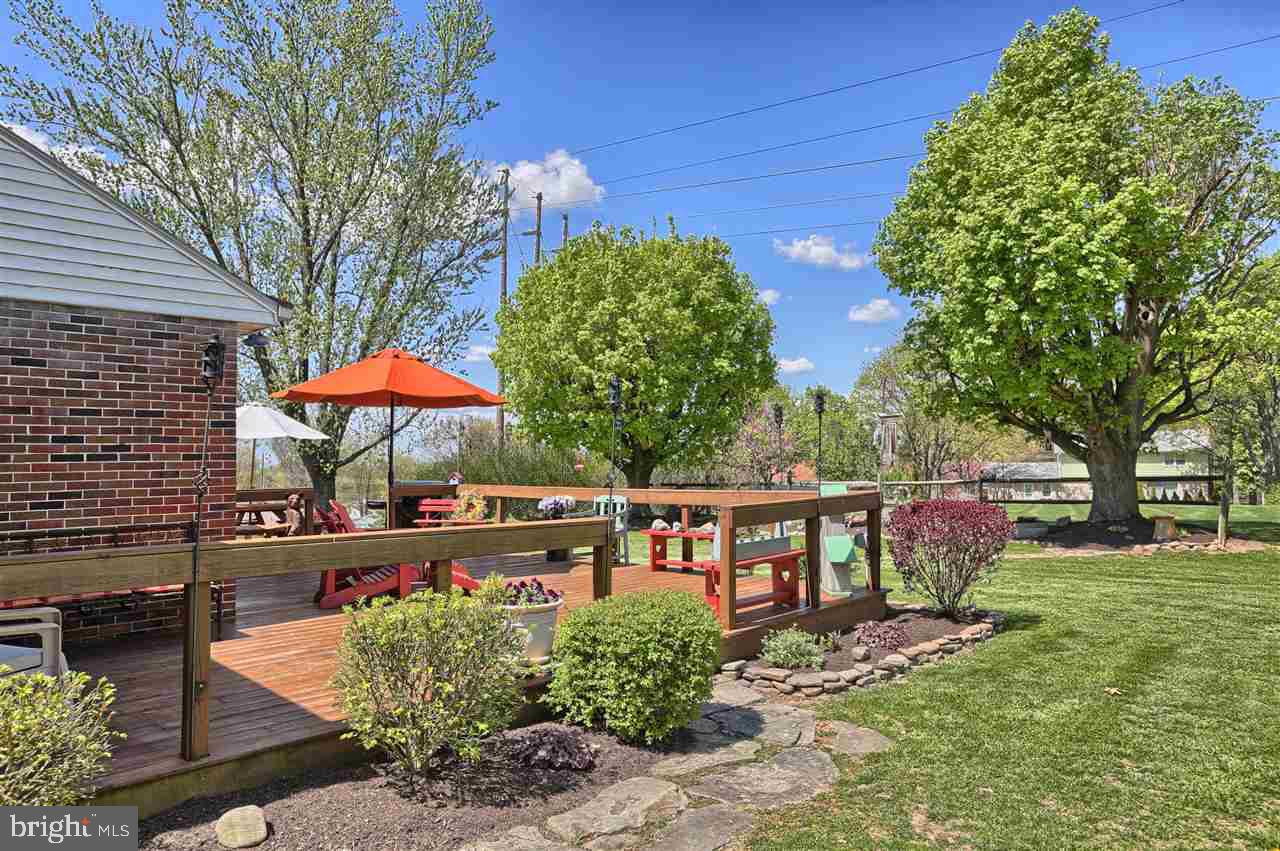 1601 Druck Valley Road York, PA 17406 - Photo 5 of 28 Gallery Image 5