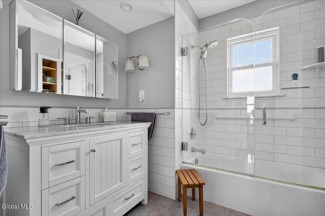 $639,000 | 261 West Circular Street, Saratoga Springs, NY 12866