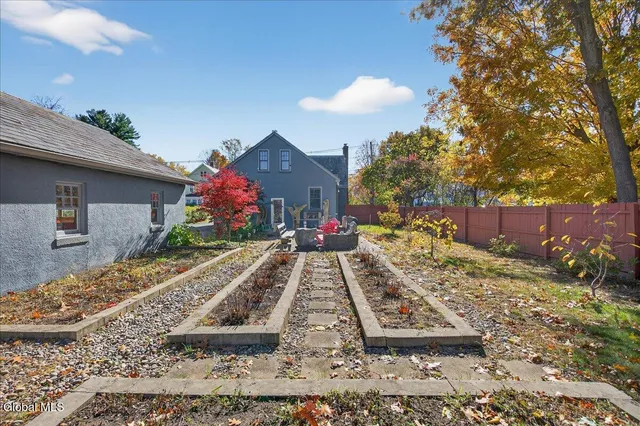 $639,000 | 261 West Circular Street, Saratoga Springs, NY 12866